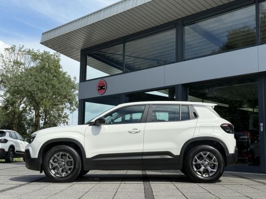 Jeep Avenger Longitude 54 kWh Aut. | Navi | Carplay | Stoelverwarming | ActivLease financial lease