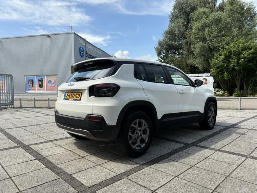 Jeep Avenger Longitude 54 kWh Aut. | Navi | Carplay | Stoelverwarming | ActivLease financial lease