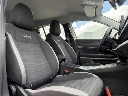 Jeep Avenger Longitude 54 kWh Aut. | Navi | Carplay | Stoelverwarming | ActivLease financial lease