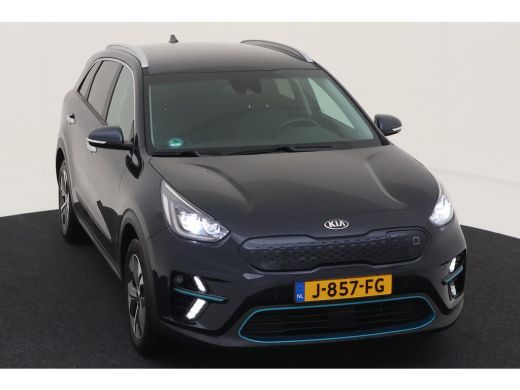 Kia e-Niro ExecutiveLine 64 kWh NL-AUTO | LEDER | STOELVERW. KOELING ActivLease financial lease