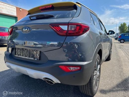 Kia Stonic 1.0T MHEV GT-Line Automaat Luxe GT-Line uitvoering , Stoel & Stuur verwarming , Dodehoek detectie... ActivLease financial lease