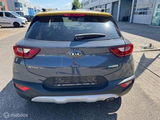 Kia Stonic 1.0T MHEV GT-Line Automaat Luxe GT-Line uitvoering , Stoel & Stuur verwarming , Dodehoek detectie... ActivLease financial lease