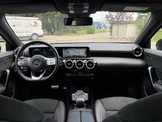 Mercedes-Benz A-Klasse 200 Aut. Business Sol. AMG | Navi | Camera | Sportstoelen | ActivLease financial lease