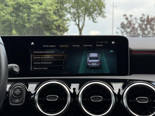 Mercedes-Benz A-Klasse 200 Aut. Business Sol. AMG | Navi | Camera | Sportstoelen | ActivLease financial lease