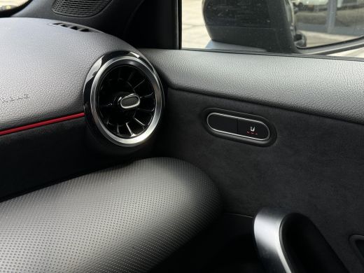 Mercedes-Benz A-Klasse 200 Aut. Business Sol. AMG | Navi | Camera | Sportstoelen | ActivLease financial lease