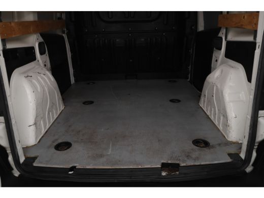 Opel Combo 1.3 CDTi L1H1 Edition Airco, Bleutooth ActivLease financial lease