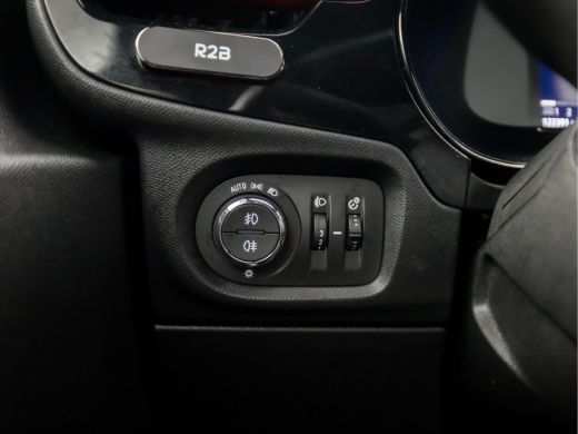 Opel Corsa 1.2 GS Line (DIGITAL COCKPIT, APPLE CARPLAY, GROOT NAVI, CLIMATE, LEDER, GETINT GLAS, KEYLESS, SP... ActivLease financial lease