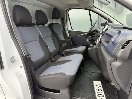 Opel Vivaro 1.6 CDTI 126 PK / L2H1 / IMPERIAAL / TREKHAAK / CAMERA / AIRCO / CRUISE / 3-ZITS ActivLease financial lease