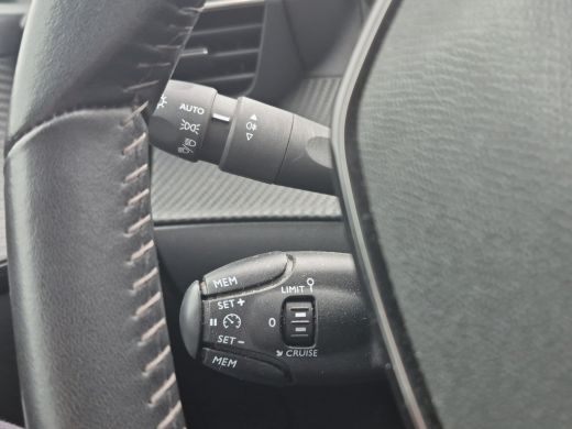 Peugeot 208 1.2 PureTech Active | Apple Carplay/Android Auto|telefoonintegratie premium | Cruise control | Tr... ActivLease financial lease