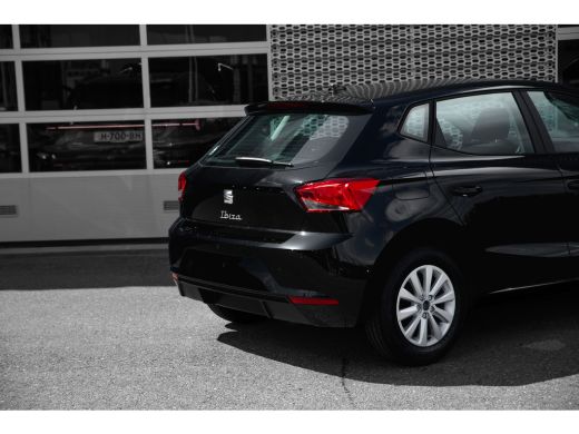 Seat Ibiza Style Plus | Automatisch dimmende binnenspiegel | Buitenspiegels elektrisch verstelbaar | Koplamp... ActivLease financial lease