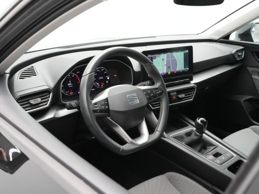 Seat Leon 1.0 TSI 110pk Style Business Intense Navigatie Pdc Clima Acc 318 ActivLease financial lease