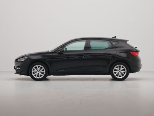 Seat Leon 1.0 TSI 110pk Style Business Intense Navigatie Pdc Clima Acc 318 ActivLease financial lease