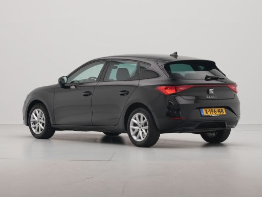 Seat Leon 1.0 TSI 110pk Style Business Intense Navigatie Pdc Clima Acc 318 ActivLease financial lease