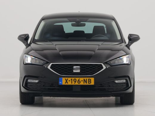 Seat Leon 1.0 TSI 110pk Style Business Intense Navigatie Pdc Clima Acc 318 ActivLease financial lease
