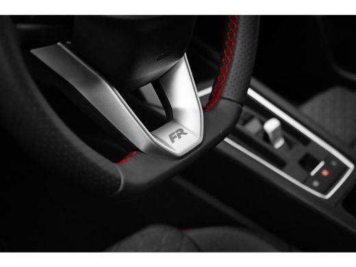 Seat Leon Sportstourer 1.5 TSI e-Hybrid FR PHEV First Edition ActivLease financial lease