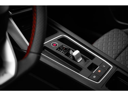 Seat Leon Sportstourer 1.5 TSI e-Hybrid FR PHEV First Edition ActivLease financial lease