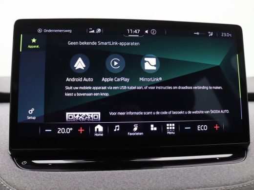 Skoda Enyaq iV 60 Trekhaak, Warmtepomp, Adaptive Cruise control, Lane- & Side Assist, Stoelverwarming, Keyless, ... ActivLease financial lease