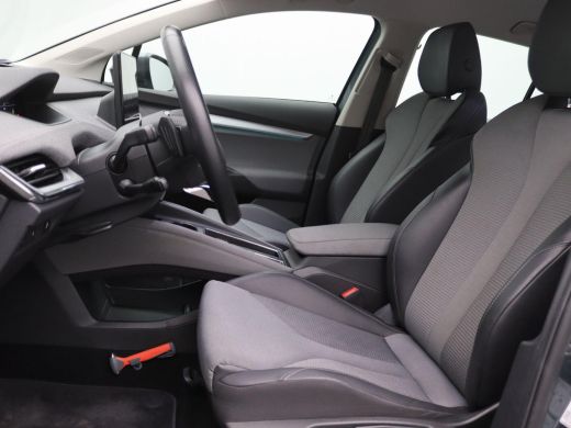 Skoda Enyaq iV 60 Trekhaak, Warmtepomp, Adaptive Cruise control, Lane- & Side Assist, Stoelverwarming, Keyless, ... ActivLease financial lease