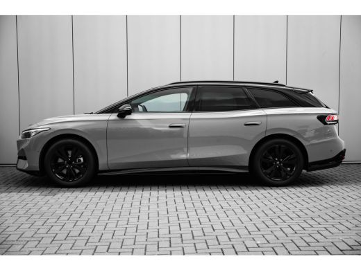 Volkswagen ID.7 Pro Limited Edition | Achterbank in ongelijke delen neerklapbaar incl. middenarmsteun en doorlaad... ActivLease financial lease