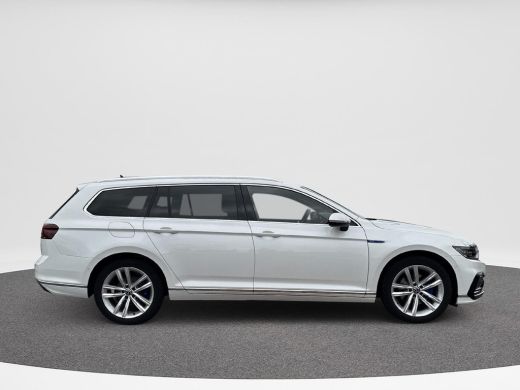 Volkswagen Passat Variant 1.4 TSI PHEV GTE Business | Trekhaak | ACC | Ergo | ActivLease financial lease