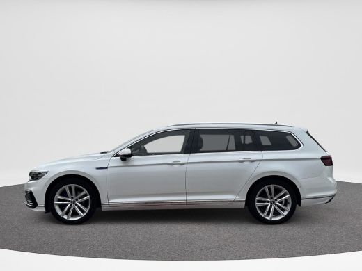 Volkswagen Passat Variant 1.4 TSI PHEV GTE Business | Trekhaak | ACC | Ergo | ActivLease financial lease