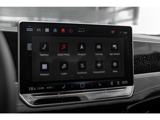 Volkswagen Passat Variant R-Line Edition - eHybrid | 'App-Connect' draadloze smartphone integratie | Afstandscontro... ActivLease financial lease