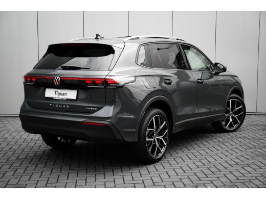 Volkswagen Tiguan Life Edition - eHybrid | 'App-Connect' draadloze smartphone integratie | Automatische afstandsreg... ActivLease financial lease