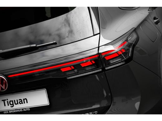 Volkswagen Tiguan Life Edition - eHybrid | 'App-Connect' draadloze smartphone integratie | Automatische afstandsreg... ActivLease financial lease
