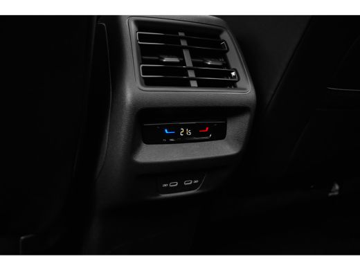 Volkswagen Tiguan Life Edition - eHybrid | 'App-Connect' draadloze smartphone integratie | Automatische afstandsreg... ActivLease financial lease