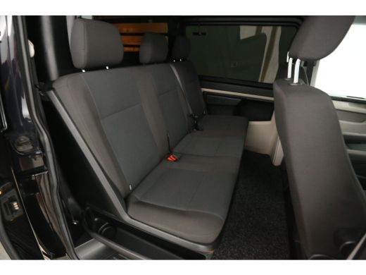 Volkswagen Transporter 2.0 TDI L2H1 | Dubbele Cabine | 5 Persoons | 140PK Airco ACC Camera Carplay PDC 17''LMV Trekhaak| ActivLease financial lease