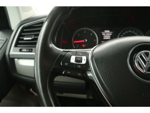 Volkswagen Transporter 2.0 TDI L2H1 | Dubbele Cabine | 5 Persoons | 140PK Airco ACC Camera Carplay PDC 17''LMV Trekhaak| ActivLease financial lease