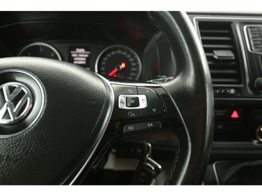 Volkswagen Transporter 2.0 TDI L2H1 | Dubbele Cabine | 5 Persoons | 140PK Airco ACC Camera Carplay PDC 17''LMV Trekhaak| ActivLease financial lease