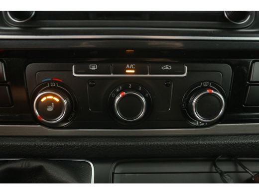 Volkswagen Transporter 2.0 TDI L2H1 | Dubbele Cabine | 5 Persoons | 140PK Airco ACC Camera Carplay PDC 17''LMV Trekhaak| ActivLease financial lease