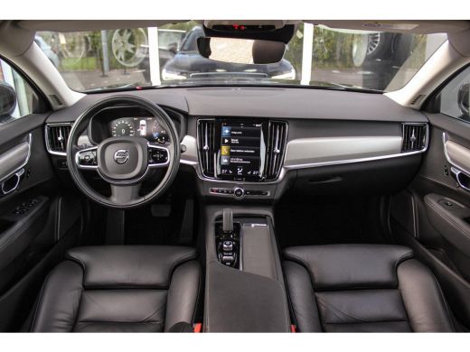 Volvo  V90 2.0 B4 Business Pro 197 pk | 1e eigenaar | NL auto | Camera | Trekhaak | LED | 18 inch | Leer | D... ActivLease financial lease