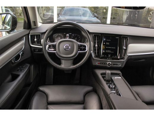 Volvo  V90 2.0 B4 Business Pro 197 pk | 1e eigenaar | NL auto | Camera | Trekhaak | LED | 18 inch | Leer | D... ActivLease financial lease