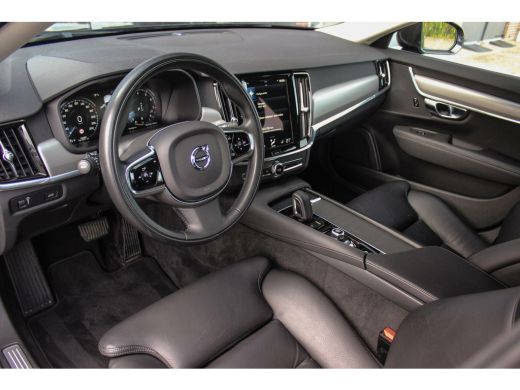 Volvo  V90 2.0 B4 Business Pro 197 pk | 1e eigenaar | NL auto | Camera | Trekhaak | LED | 18 inch | Leer | D... ActivLease financial lease