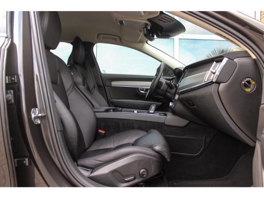 Volvo  V90 2.0 B4 Business Pro 197 pk | 1e eigenaar | NL auto | Camera | Trekhaak | LED | 18 inch | Leer | D... ActivLease financial lease