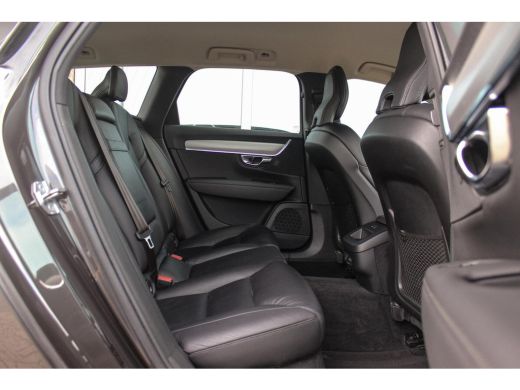 Volvo  V90 2.0 B4 Business Pro 197 pk | 1e eigenaar | NL auto | Camera | Trekhaak | LED | 18 inch | Leer | D... ActivLease financial lease