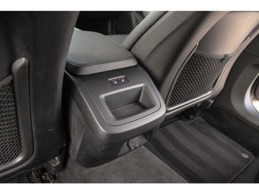 Volvo  V90 2.0 B4 Business Pro 197 pk | 1e eigenaar | NL auto | Camera | Trekhaak | LED | 18 inch | Leer | D... ActivLease financial lease