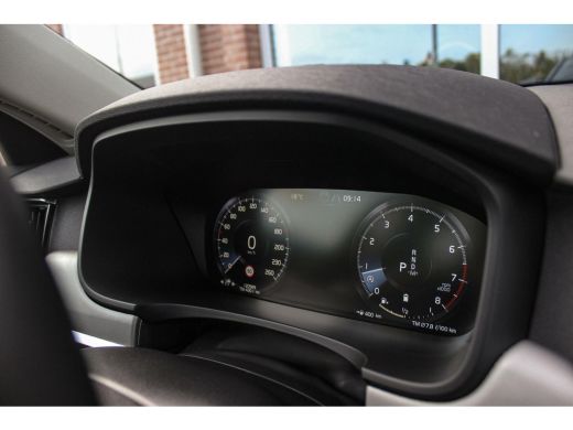 Volvo  V90 2.0 B4 Business Pro 197 pk | 1e eigenaar | NL auto | Camera | Trekhaak | LED | 18 inch | Leer | D... ActivLease financial lease