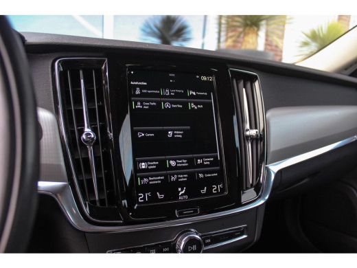 Volvo  V90 2.0 B4 Business Pro 197 pk | 1e eigenaar | NL auto | Camera | Trekhaak | LED | 18 inch | Leer | D... ActivLease financial lease