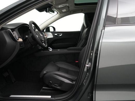 Volvo  XC60 2.0 T6 Plug-in hybrid AWD Ultra Dark | Luchtvering | Bowers & Wilkins | Massage | Nappa | Stoelve... ActivLease financial lease