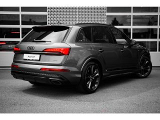 Audi Q7 Pro Line S | Bekleding leder/alcantara incl. ruitstiksel en "S" logo | LED-koplampen | Optiekpakk...