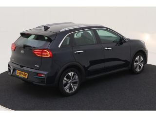 Kia e-Niro DynamicLine 64 kWh 1/2 LEDER | CAMERA | NL-AUTO