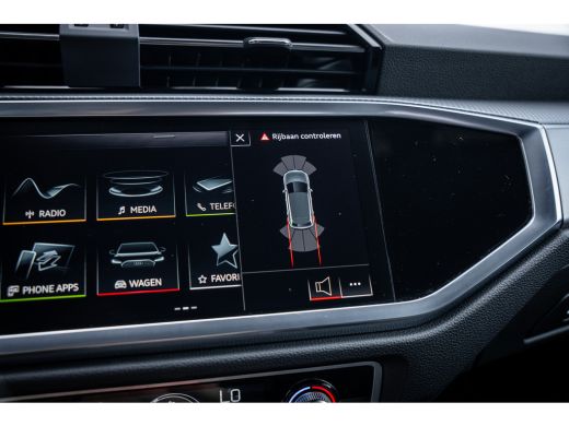 Audi Q3 35 TFSI S edition S-tronic | Cruise control adaptief met Stop&Go en stuurhulp | S Line exterieur ... ActivLease financial lease