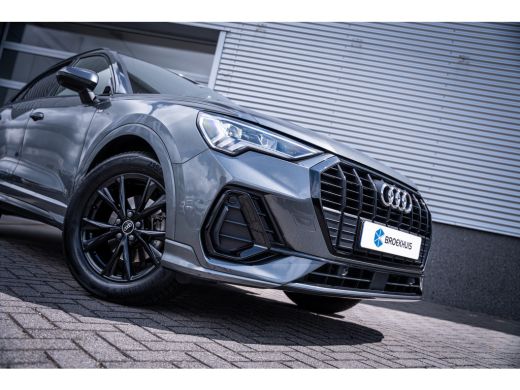 Audi Q3 35 TFSI S edition S-tronic | Cruise control adaptief met Stop&Go en stuurhulp | S Line exterieur ... ActivLease financial lease