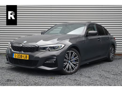 BMW 3 Serie 330i M-Sport Panorama / Harman Kardon / Laser / Leder / M Performance /