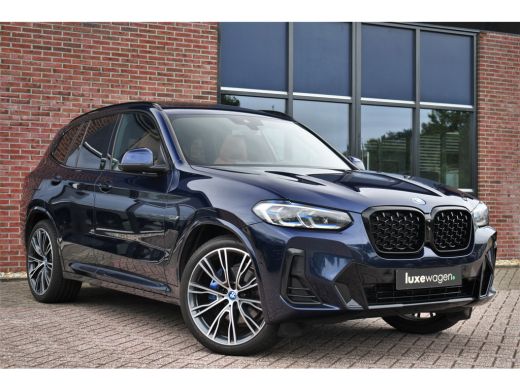 BMW X3 xDrive30e M-Sport Pano M-zetels Trekh 21inch 360 HUD Laser ActivLease financial lease