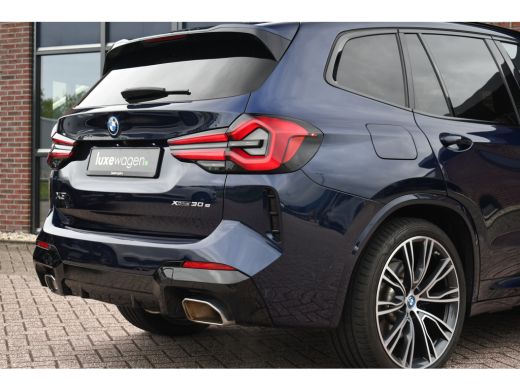 BMW X3 xDrive30e M-Sport Pano M-zetels Trekh 21inch 360 HUD Laser ActivLease financial lease