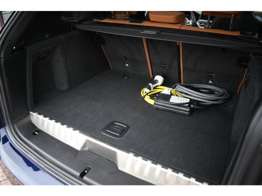 BMW X3 xDrive30e M-Sport Pano M-zetels Trekh 21inch 360 HUD Laser ActivLease financial lease